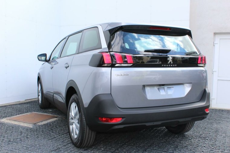 Peugeot 5008, Peugeot 5008 ACTIVE PACK 1.2 automat 130k, barva modrá