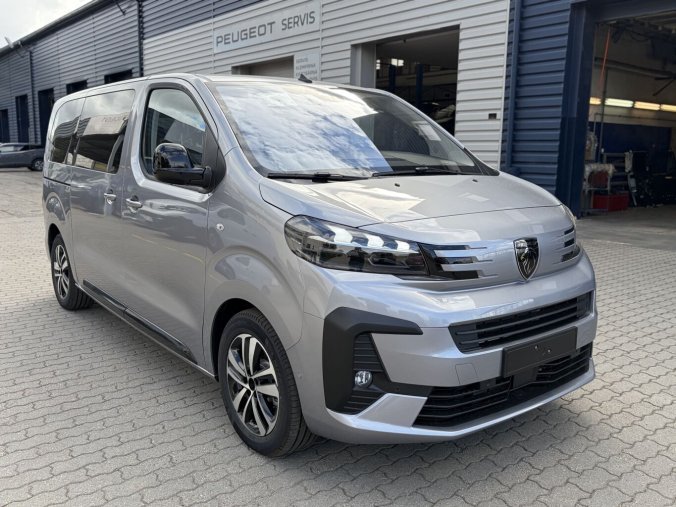 Peugeot Traveller, Peugeot Traveller Allure L2 2.2 BlueHdi 180hp - TAŽNÉ - 0011, barva šedá