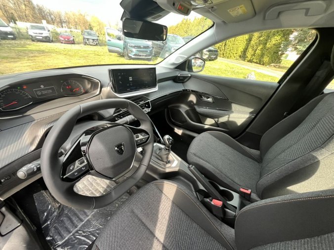 Peugeot 208, Peugeot 208 STYLE PureTech 100k MAN6, barva černá