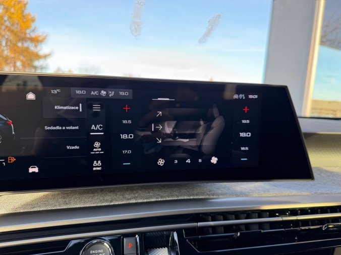 Peugeot 5008, Peugeot 5008 ALLURE Hybrid 145 e-DCS6 5míst, barva modrá