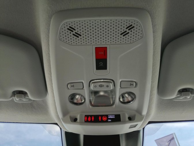 Peugeot 208, Peugeot 208 BUSINESS  Hybrid 110 e-DCS6, barva žlutá