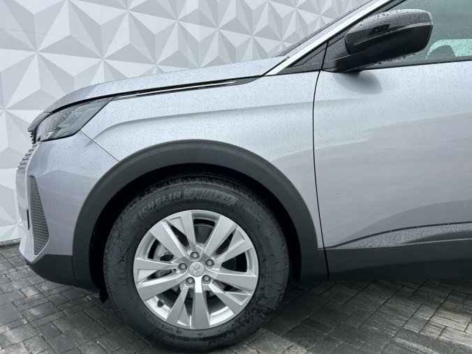Peugeot 5008, Peugeot 5008 Active Pack 1.5 BlueHDi EAT8, barva šedá