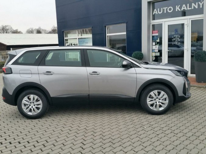 Peugeot 5008, Peugeot 5008 1,2 Active Pack  PureTech 130k MAN6, barva šedá