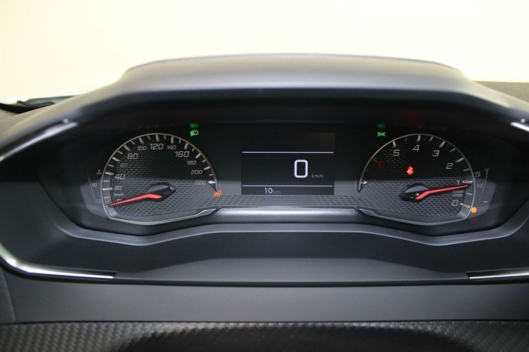 Peugeot 2008, Peugeot 2008 STYLE PureTech 100 S&S MAN6, barva bílá