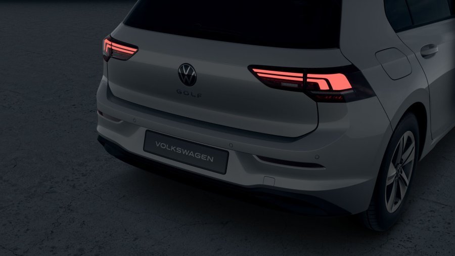 Volkswagen Golf, Golf Limited 1,5 TSI 85 kW 6G, barva bílá