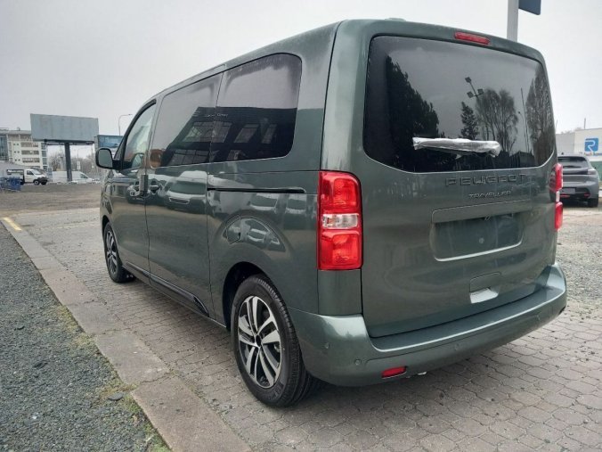 Peugeot Traveller, Peugeot Traveller Allure Standard 2.0 BlueHDi 18, barva zelená