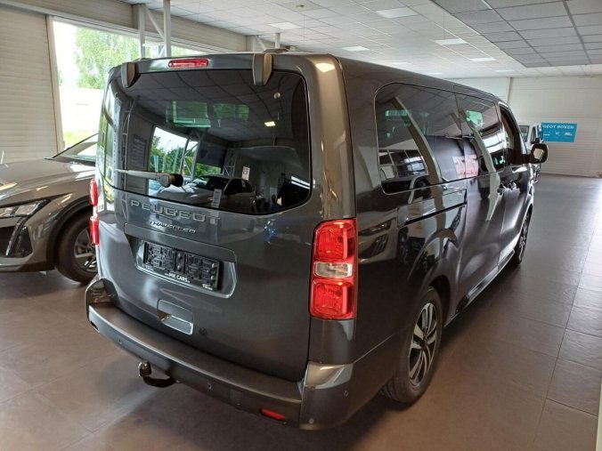 Peugeot Traveller, Peugeot Traveller ALLURE 2.2 BlueHDi 180k EAT8, barva šedá