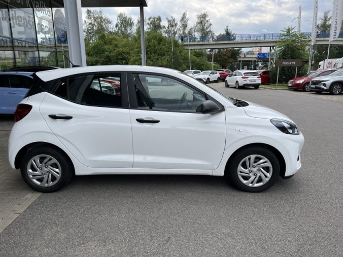 Hyundai i10, 1,0i 5 st. manuální, barva bílá