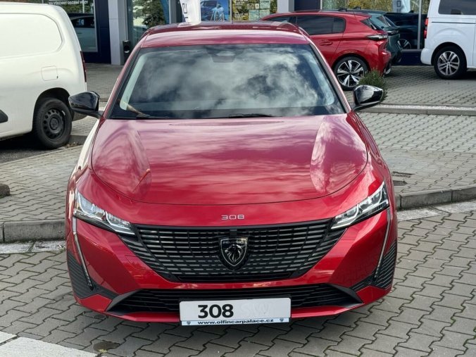 Peugeot 308, Peugeot 308 ALLURE - IHNED K ODBĚRU, barva červená