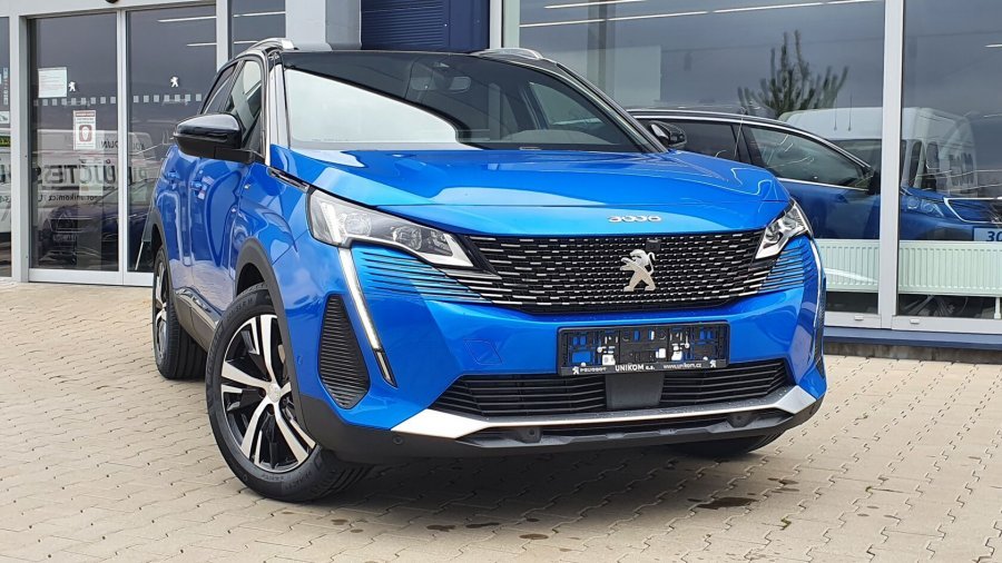 Peugeot 3008, GT PureTech 180 EAT8, barva modrá