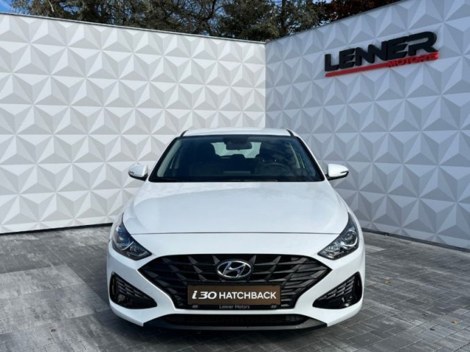 Hyundai i30, 1,5i 81 kW MT, barva bílá