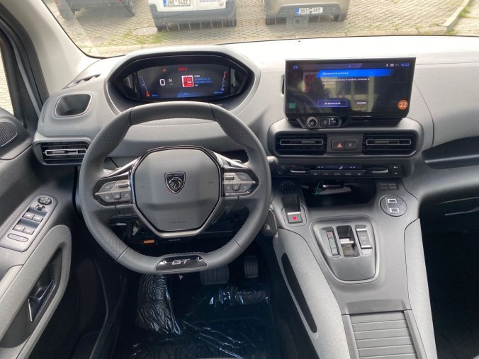 Peugeot Rifter, Peugeot Rifter GT BlueHDi 130 EAT8 -PANORAMA - 7092, barva šedá