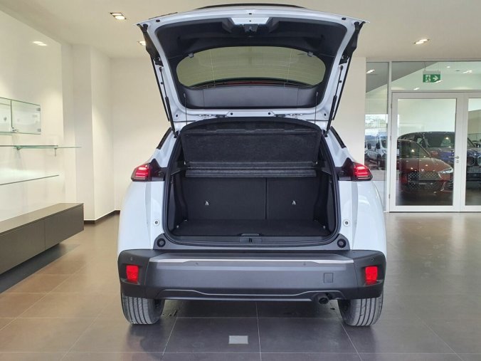 Peugeot 2008, Peugeot 2008 ALLURE PureTech 100 S&S MAN6, barva bílá