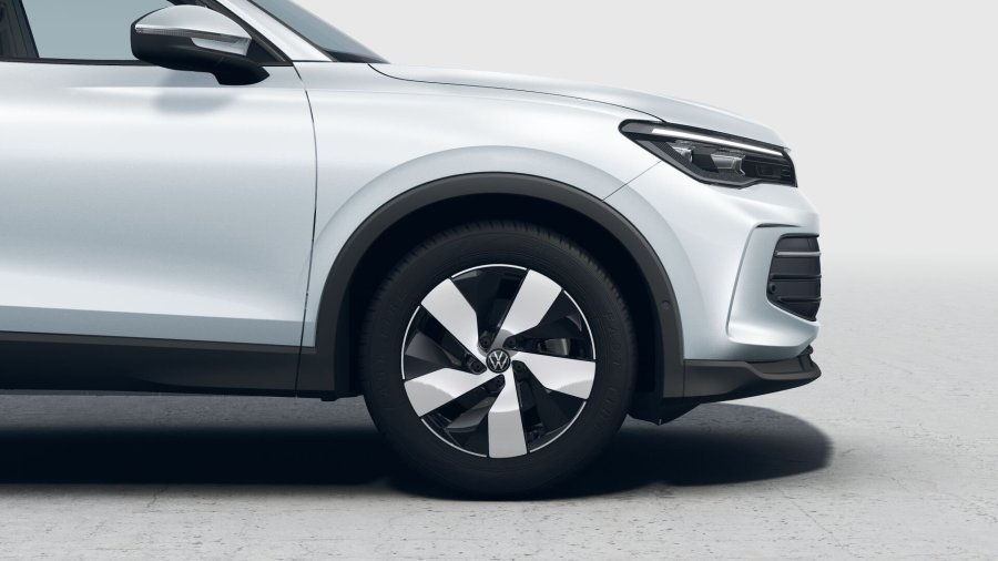 Volkswagen Tiguan, Tiguan People 1,5 eTSI 110 kW mHEV, barva stříbrná