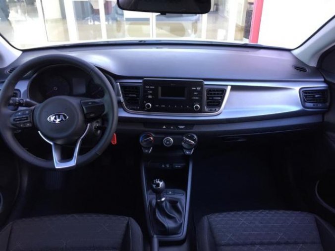 Kia Rio, 1,25 CVVT Comfort, barva bílá