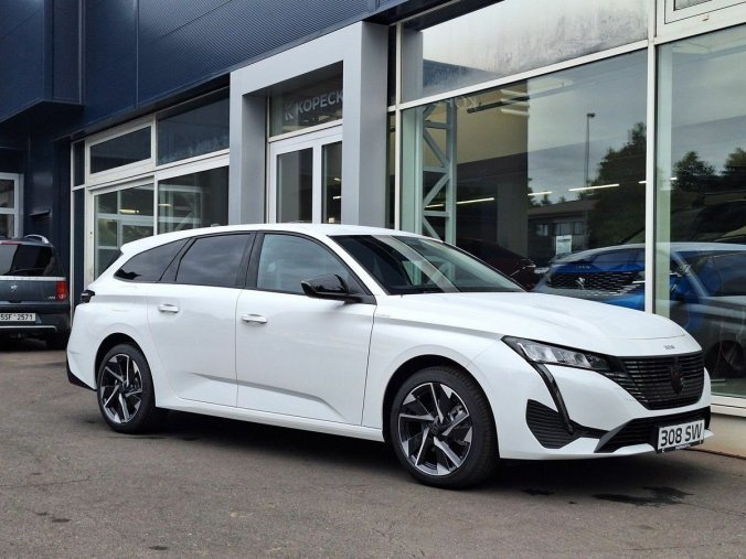 Peugeot 308, Peugeot 308 SW ALLURE 1.2 PT 130K MAN6, barva bílá