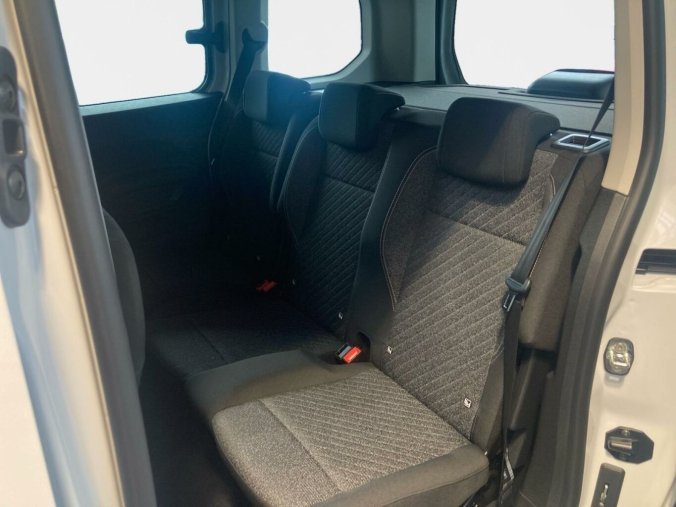 Peugeot Rifter, Peugeot Rifter ALLURE BlueHDi 100 S&S MAN6, barva bílá