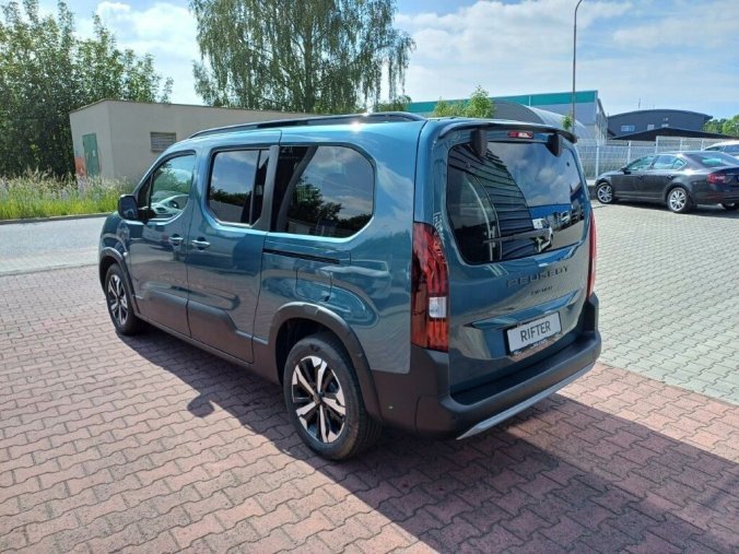 Peugeot Rifter, Peugeot Rifter Long Allure 1.5 HDI 130k 7míst, barva modrá