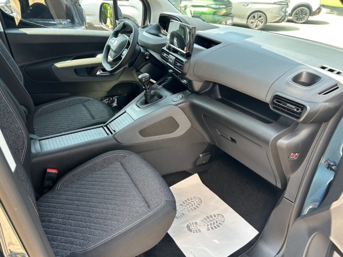 Peugeot Rifter, Peugeot Rifter LONG ALLURE BlueHDi 130 7 MÍST, barva modrá