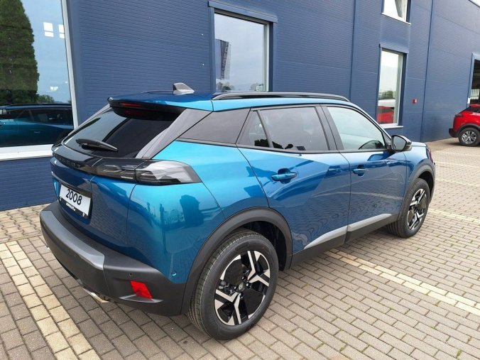 Peugeot 2008, Peugeot 2008 ALLURE PureTech 130  EAT8, barva modrá