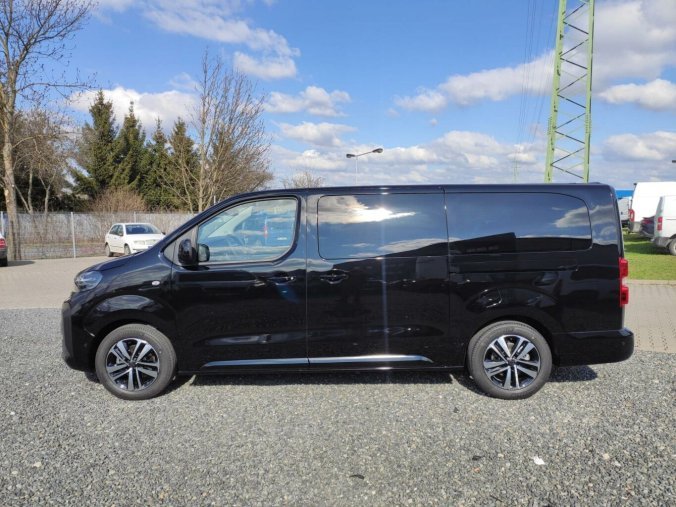 Peugeot Traveller, Peugeot Traveller L3 2.0 HDI AUT8  rezervace, barva černá