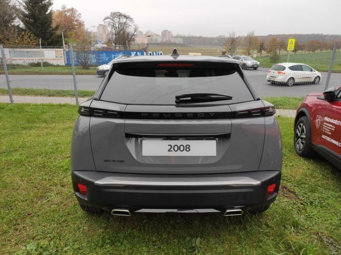 Peugeot 2008, Peugeot 2008 ALLURE 1.2 130k AUT8 2x kamera, barva šedá
