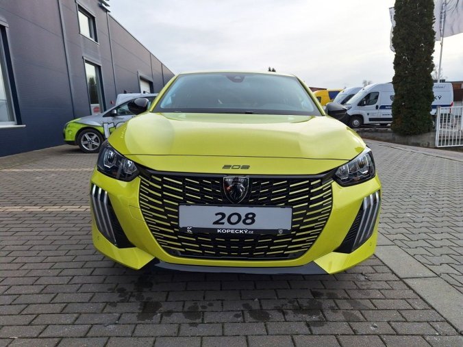 Peugeot 208, Peugeot 208 ALLURE Hybrid 100 e-DCS6, barva žlutá