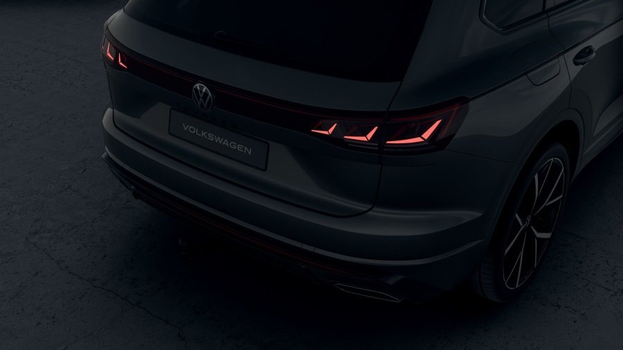 Volkswagen Touareg, Touareg R-Line V6 3,0 TDI 210 kW 4MOT, barva šedá
