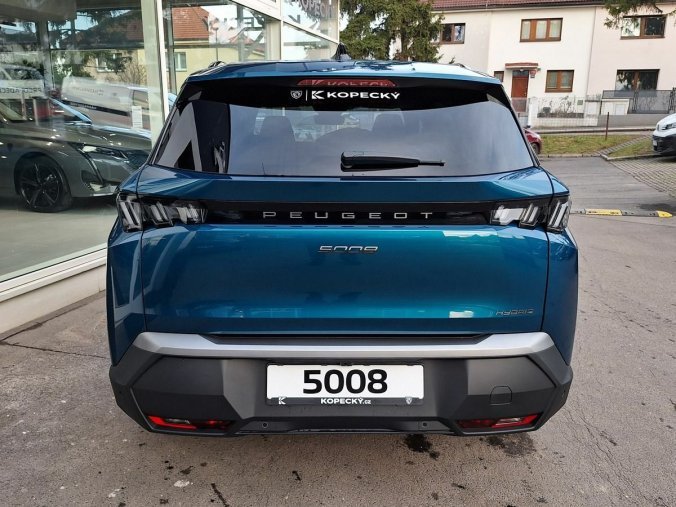 Peugeot 5008, Peugeot 5008 ALLURE Hybrid 136 e-DCS6, barva modrá
