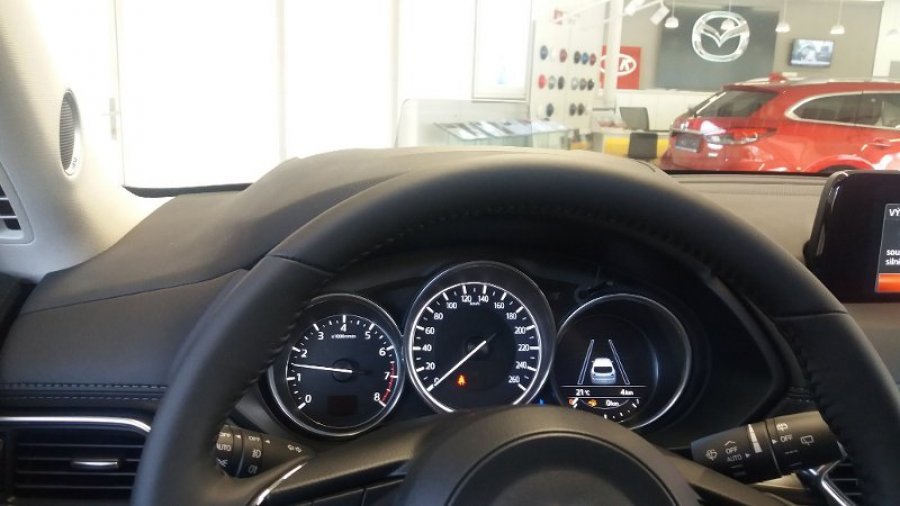 Mazda CX-5, 2.0 Skyactiv-G165, barva šedá