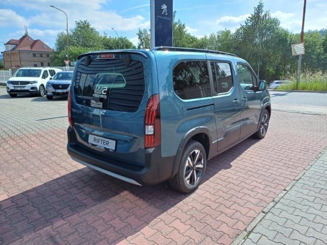 Peugeot Rifter, Peugeot Rifter Long Allure 1.5 HDI 130k, barva modrá