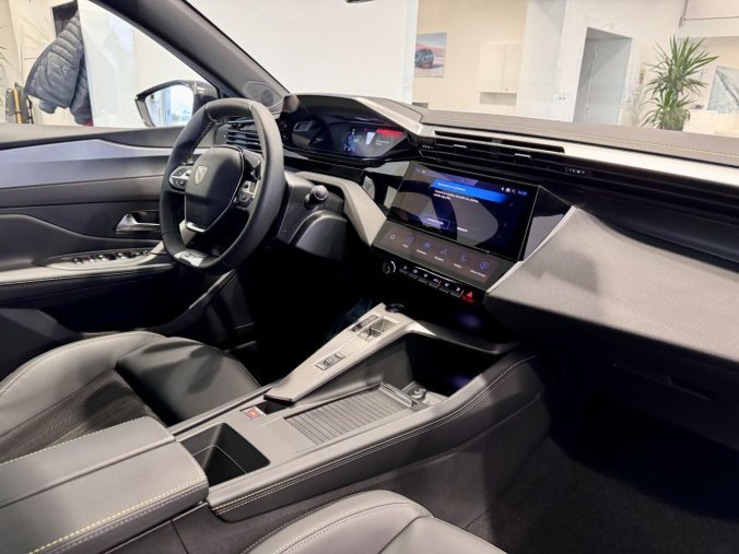 Peugeot 408, Peugeot 408 GT Hybrid, Visiopark 3, Panorama, barva šedá