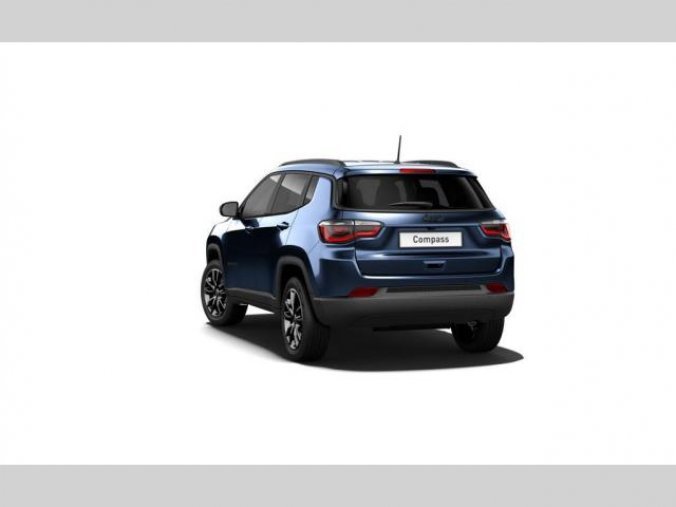 Jeep Compass, 1.3 130 PS NIGHT EAGLE skladem, barva modrá