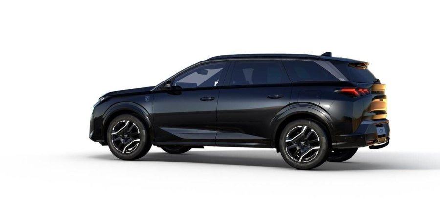 Peugeot 5008, Peugeot 5008 GT Elektromotor 170 kW / 230 k, barva černá