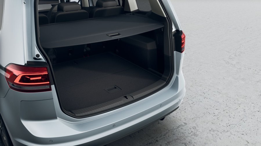 Volkswagen Touran, Touran People 1,5 TSI EVO2 7DSG, barva stříbrná