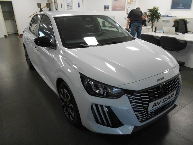 Peugeot 208, Peugeot 208 ALLURE El. 115 kW 51KWh, barva modrá