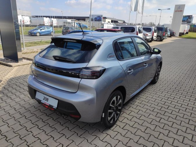 Peugeot 208, Peugeot 208 BUSINESS 1.2 TURBO 100k MAN6, barva stříbrná