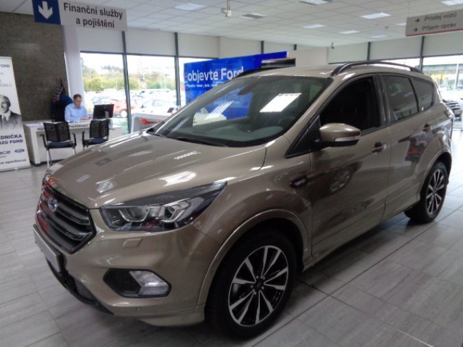 Ford Kuga, KUGA, ST-LINE PLUS, 2.0 TDCI 150 K, 6ST power AWD, barva stříbrná