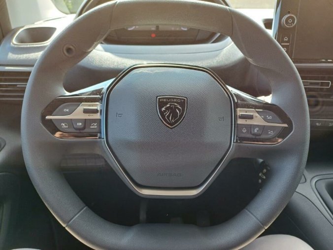 Peugeot Rifter, Peugeot Rifter LONG ACTIVE BlueHDi 100k, barva stříbrná