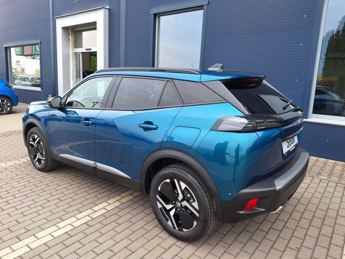 Peugeot 2008, Peugeot 2008 ALLURE PureTech 130  EAT8, barva modrá