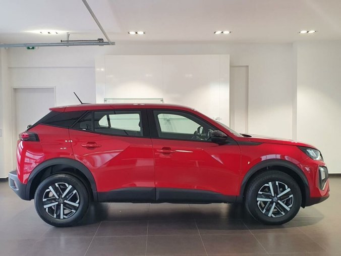 Peugeot 2008, Peugeot 2008 ACTIVE 1.2 PureTech 110k S&S M, barva červená
