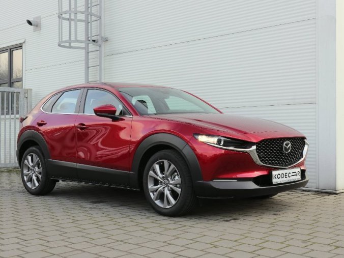 Mazda CX-30, 2,0i Skyactiv-X 180 KW/132k 6MAN, barva červená