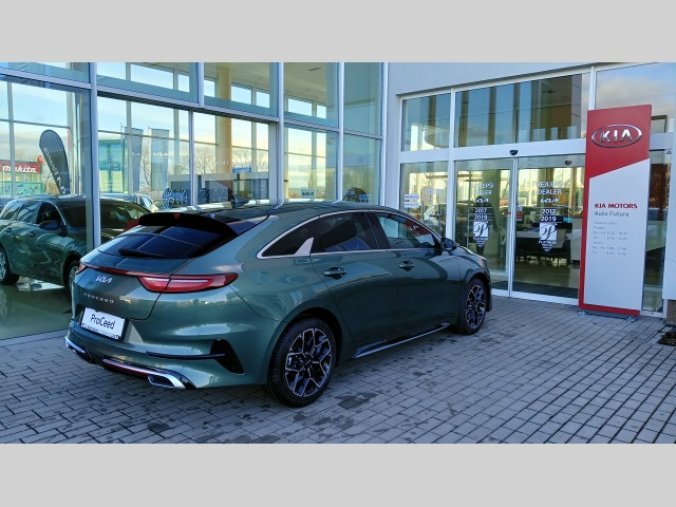 Kia ProCeed, 1,5T-GDi GTLINE 7DCT MY24, barva zelená