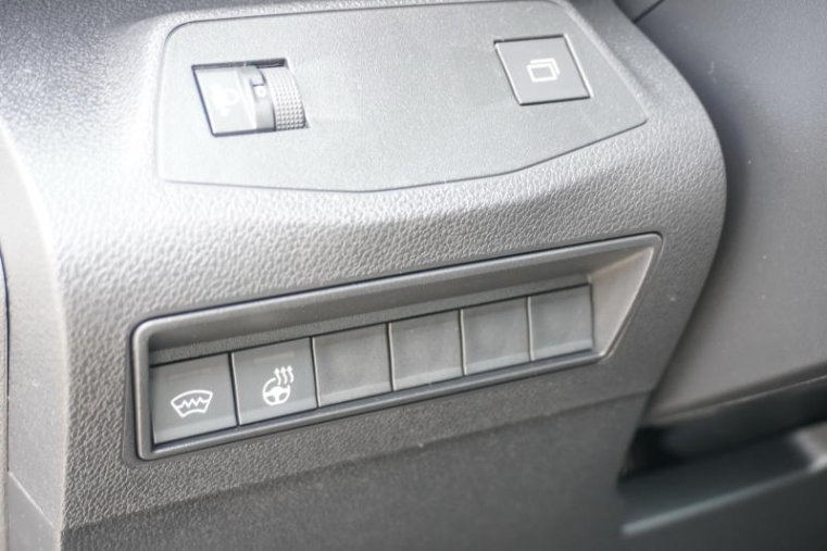 Citroën Berlingo, XL Plus 1,5BHDi 130 MAN6, barva šedá