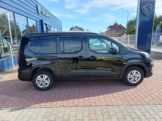 Peugeot Rifter, Peugeot Rifter Long Allure 1.5 HDI 130k, barva černá