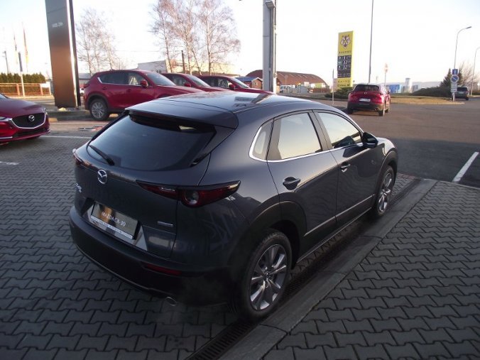 Mazda CX-30, 2,0 122k, barva šedá