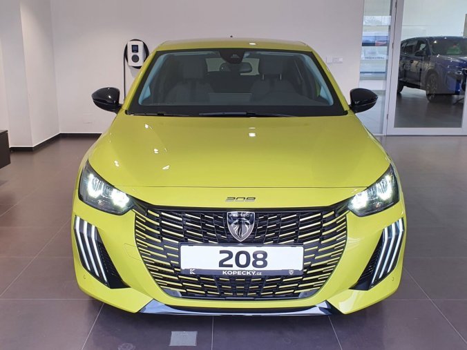 Peugeot 208, Peugeot 208 ALLURE 1.2 PT 100k MAN6, barva žlutá