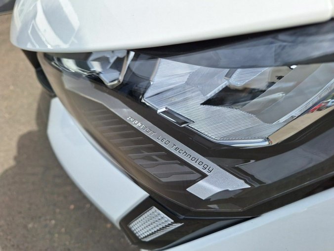 Peugeot 308, Peugeot 308 SW STYLE 1.5 BHDi 130K EAT8, barva bílá