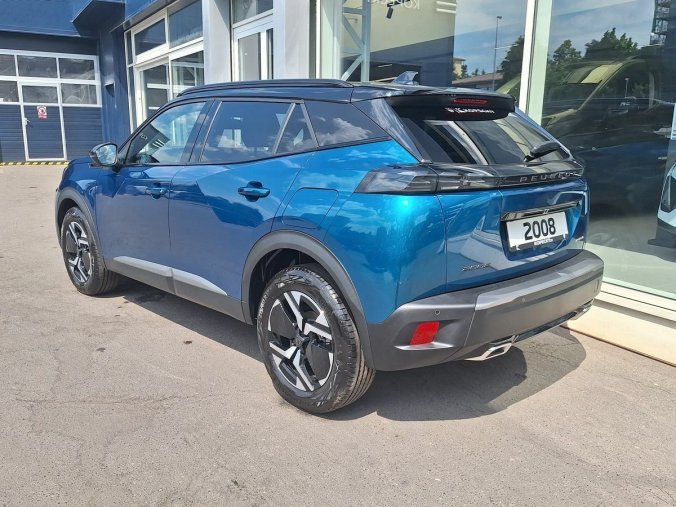 Peugeot 2008, Peugeot 2008 GT Hybrid 145 e-DCS6, barva modrá