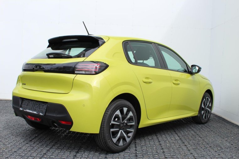 Peugeot 208, Peugeot 208 STYLE Turbo 100 MAN6, barva žlutá